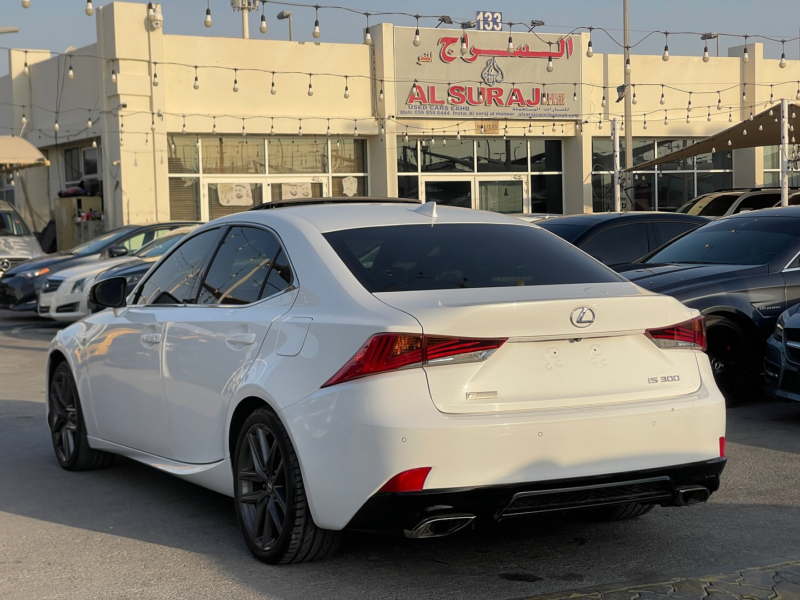 2019 Lexus IS300 2.0L Turbocharged 4-cylinder Engine White Black Sedan