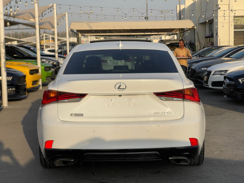 2019 Lexus IS300 2.0L Turbocharged 4-cylinder Engine White Black Sedan