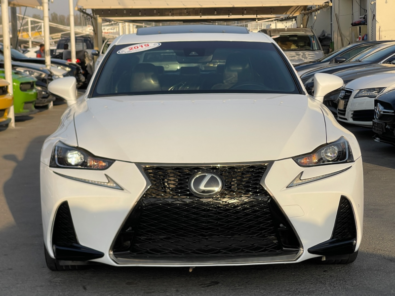 2019 Lexus IS300 2.0L Turbocharged 4-cylinder Engine White Black Sedan