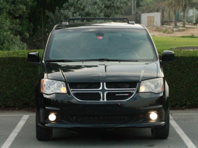 2020 Dodge Grand Caravan 3.6L V6 Pentastar Engine Black Van Canadian Specs