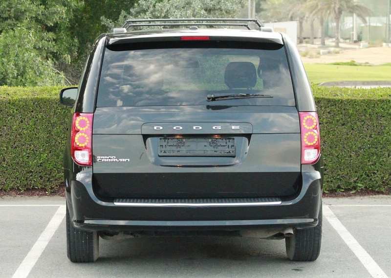 2020 Dodge Grand Caravan 3.6L V6 Pentastar Engine Black Van Canadian Specs