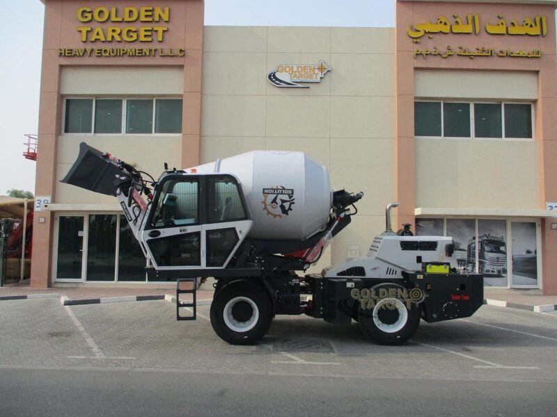 2025 SOLUTION H35 Self Loading Mixer 4-cylinder DongFeng Cummins 4BTA3.9 diesel engine