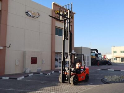 2025 HCH1 CPC35 Diesel Forklift 4 Cylinder Diesel Engine Automatic Orange