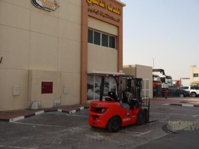2025 HELI CPC30 Diesel Forklift QUANCHAIV29-50V42 4 Cylinder Diesel Engine Red