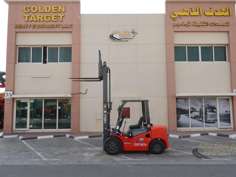 2025 HELI CPC30 Diesel Forklift QUANCHAIV29-50V42 4 Cylinder Diesel Engine Red