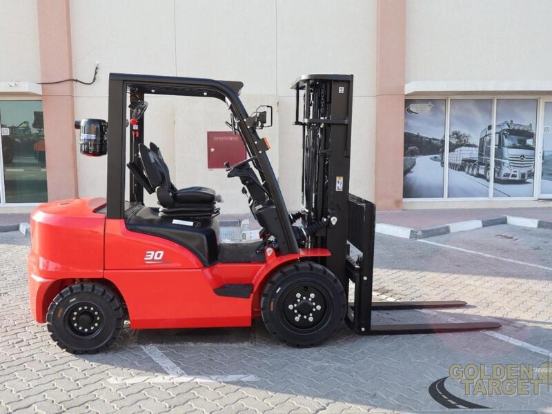 2026 HANGCHA CPCD30- XRW10 Diesel Forklift 4 Cylinder Diesel Engine Red Export