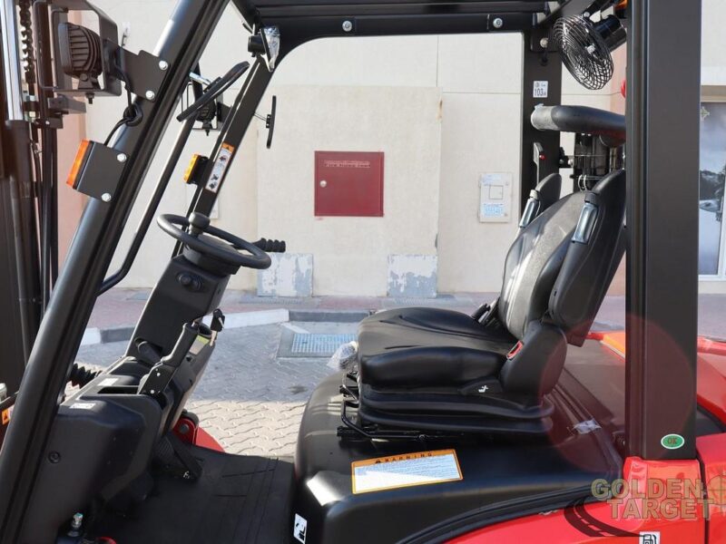 2026 HANGCHA CPCD30- XRW10 Diesel Forklift 4 Cylinder Diesel Engine Red Export