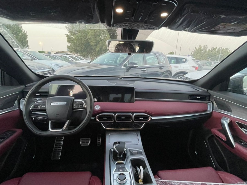 2023 Jetour X70 Plus 1.6L turbocharged 4-cylinder Petrol Engine Black Red SUV