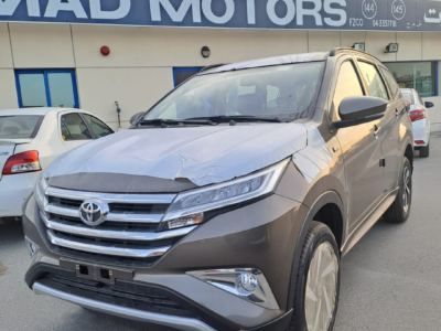 2023 Toyota Rush 1.5 Litres 4 Cylinders Petrol Engine Grey Black SUVAutomatic