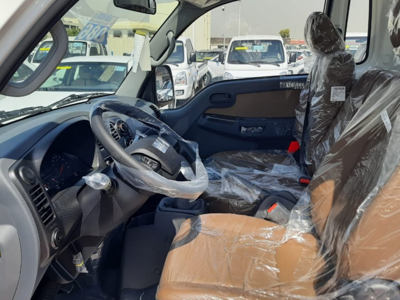 2022 Kia Bongo K2700 2.7 Litres J2 Inline-4 Diesel Engine White Brown Truck Manual