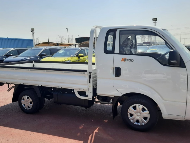 2022 Kia Bongo K2700 2.7 Litres J2 Inline-4 Diesel Engine White Brown Truck Manual
