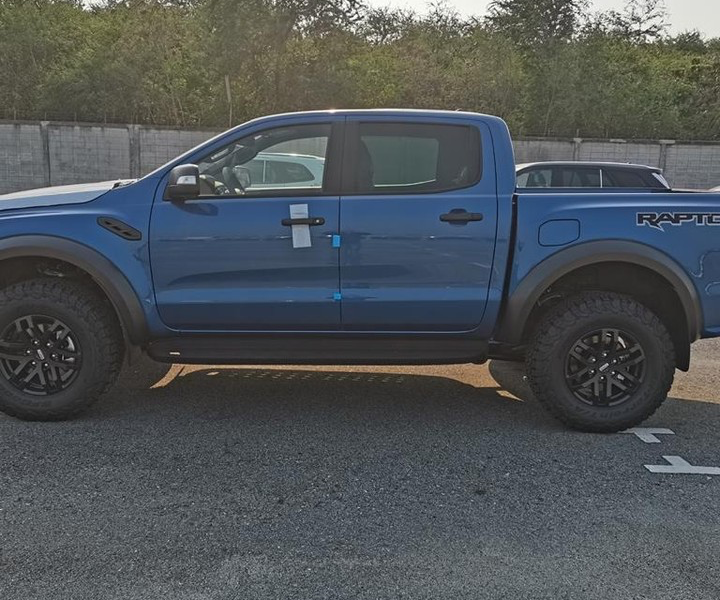 2022 Ford Ranger Raptor 4-Cylinder 2.0 Litres Bi-Turbo Diesel Blue Black Pickup Truck