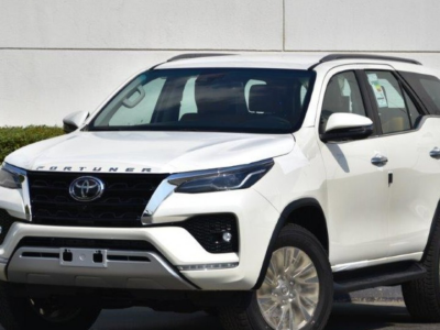 2022 Toyota Fortuner 2.8 Litres 4 Cylinder Diesel Turbo Engine White Tan SUV