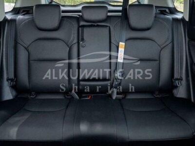 2025 Suzuki Grand Vitara 1.5 Litres 4-Cylinder Hybrid Engine Grey Black SUV