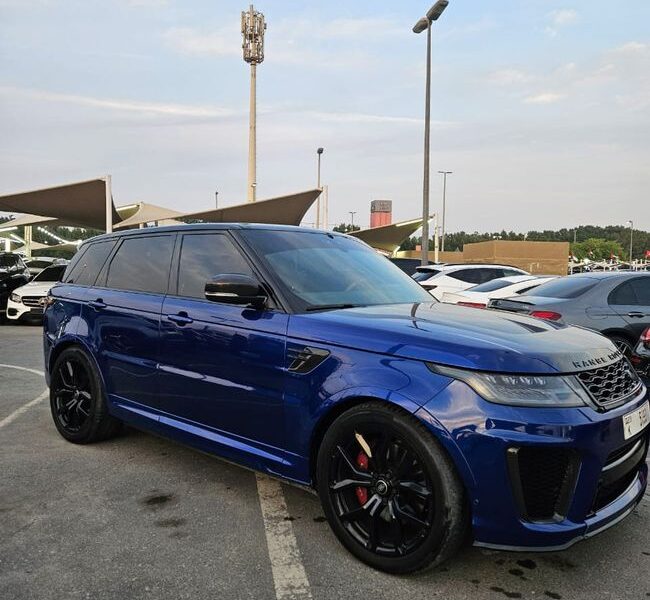 2019 Land Rover Range Rover Sport SVR 5.0-liter Supercharged V8 Petrol Engine Blue Tan SUV