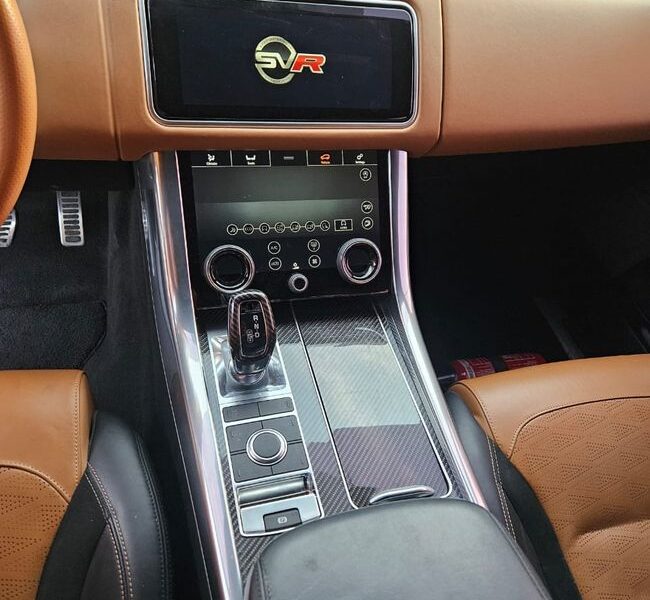 2019 Land Rover Range Rover Sport SVR 5.0-liter Supercharged V8 Petrol Engine Blue Tan SUV
