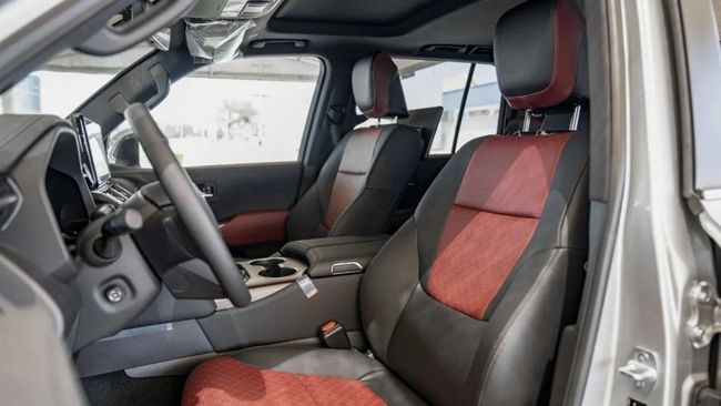 2023 Toyota Land Cruiser 3.5L VX 3.5-liter twin-turbo V6 Engine Silver Red SUV