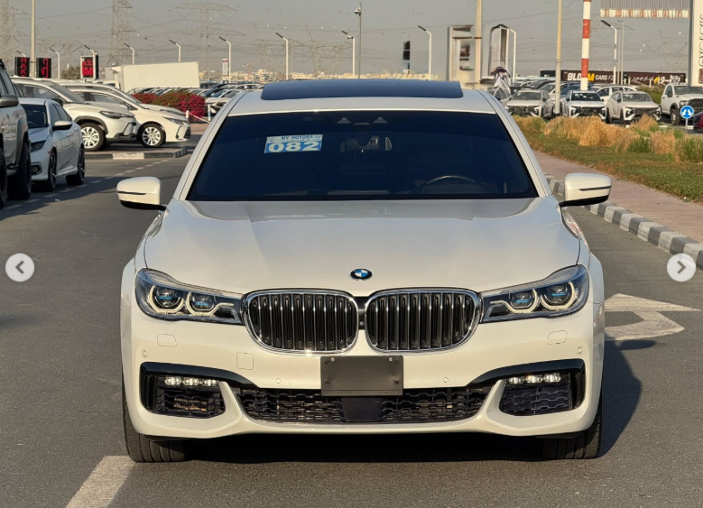 2017 BMW 750Li 4.4 Liters 8-cylinder Petrol Engine White Black Sedan Full Option Clean Title