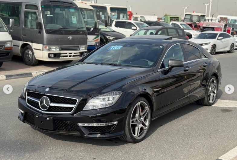 2014 Mercedes-Benz CLS63s AMG 5.5-liter V8 Cylinders Petrol Engine Black 4-door Coupe