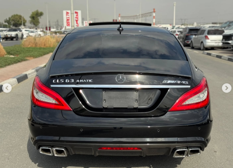 2014 Mercedes-Benz CLS63s AMG 5.5-liter V8 Cylinders Petrol Engine Black 4-door Coupe