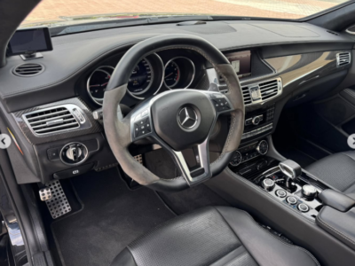 2014 Mercedes-Benz CLS63s AMG 5.5-liter V8 Cylinders Petrol Engine Black 4-door Coupe