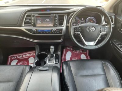 2016 Toyota Kluger Grande 3.5 Litres 6 Cylinders Petrol Engine Blue Black SUV Automatic