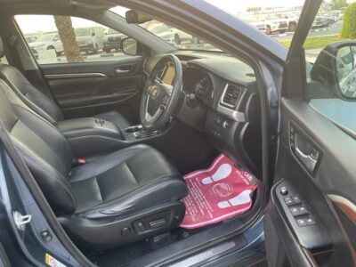 2016 Toyota Kluger Grande 3.5 Litres 6 Cylinders Petrol Engine Blue Black SUV Automatic