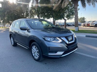 2018 Nissan X-Trail ST Automatic 2.5 Liters 4-cylinder Petrol Engine Grey Black SUV FWD
