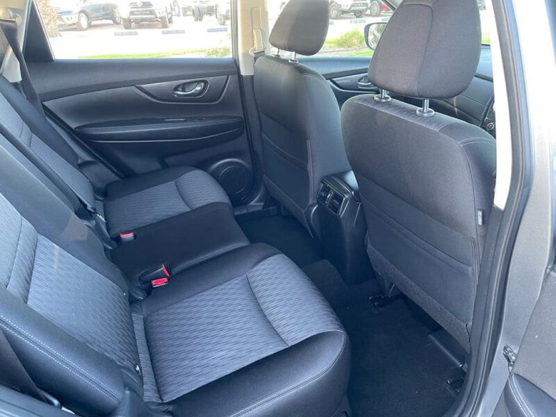 2018 Nissan X-Trail ST Automatic 2.5 Liters 4-cylinder Petrol Engine Grey Black SUV FWD