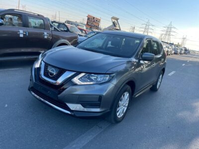 2018 Nissan X-Trail ST Automatic 2.5 Liters 4-cylinder Petrol Engine Grey Black SUV FWD