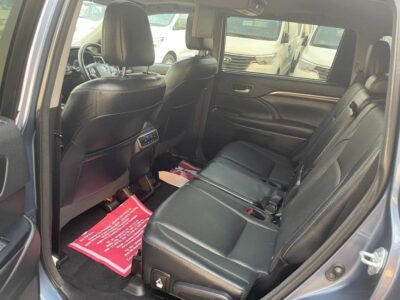 2016 Toyota Kluger Grande 3.5 Litres 6 Cylinders Petrol Engine Blue Black SUV Automatic