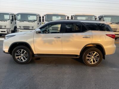2019 Toyota Fortuner Crusade 2.8 Litres 4 cylinders Turbo Intercooled Engine White Red SUV