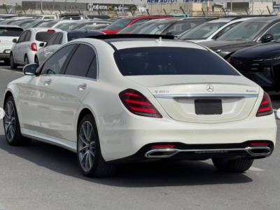 2019 Mercedes-Benz S560 4.0-liter twin-turbocharged Petrol Engine White Black Luxury Sedan