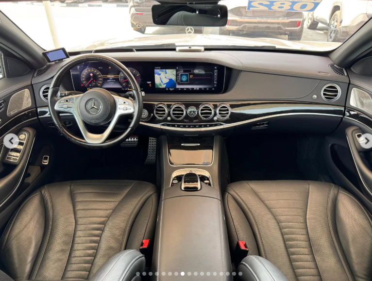 2019 Mercedes-Benz S560 4.0-liter twin-turbocharged Petrol Engine White Black Luxury Sedan