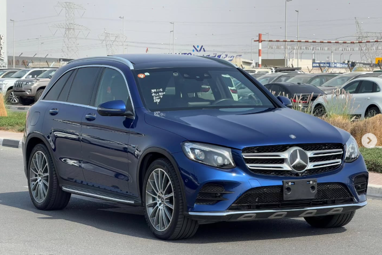 2017 Mercedes-Benz GLC350 2.0-liter turbocharged inline-4 Petrol Engine Blue Black SUV