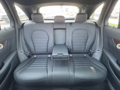 2017 Mercedes-Benz GLC350 2.0-liter turbocharged inline-4 Petrol Engine Blue Black SUV