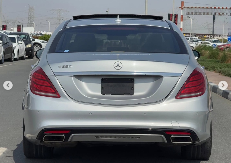 2014 Mercedes-Benz S 550 4.7-liter twin-turbocharged V8 Petrol Engine Silver Black Sedan
