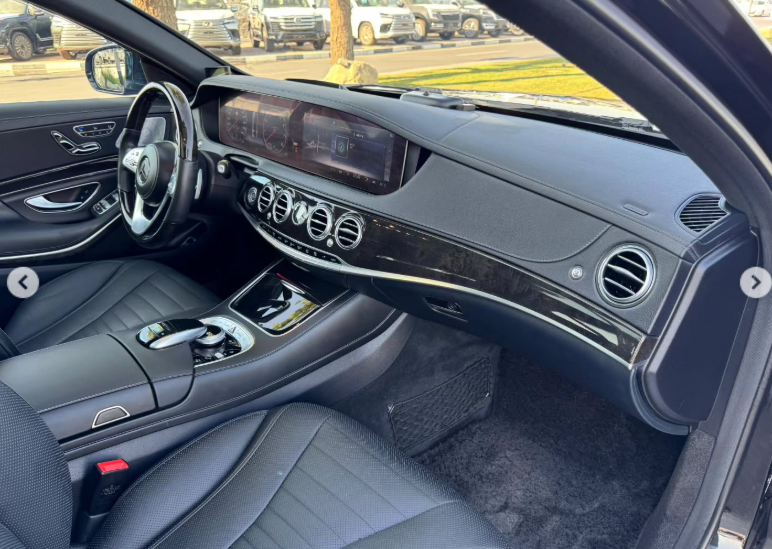 1994 Mercedes-Benz CL 600 6.0 Liter 12 cylinders Petrol Engine Grey Black 2-Door Coupe