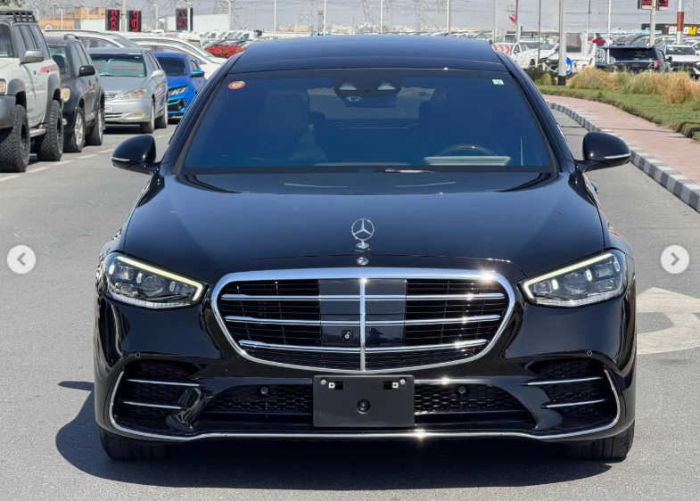 2021 Mercedes-Benz S 500 4MATIC 3.0-liter turbocharged inline-six Engine Black Luxury Sedan