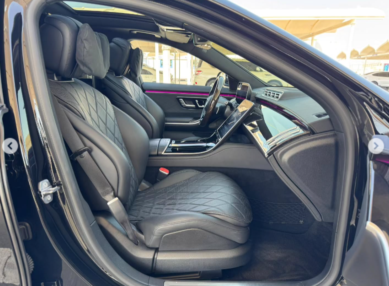 2021 Mercedes-Benz S 500 4MATIC 3.0-liter turbocharged inline-six Engine Black Luxury Sedan