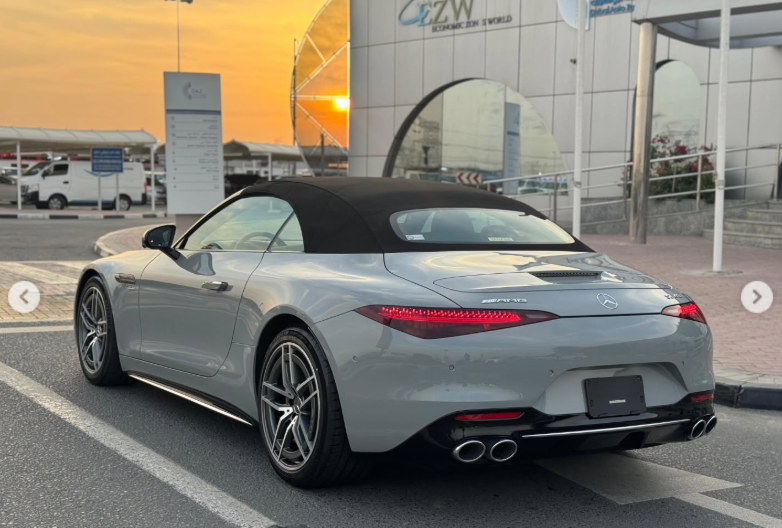 2023 Mercedes-AMG SL 43 2.0-liter turbocharged inline-four Engine Silver Black Convertible