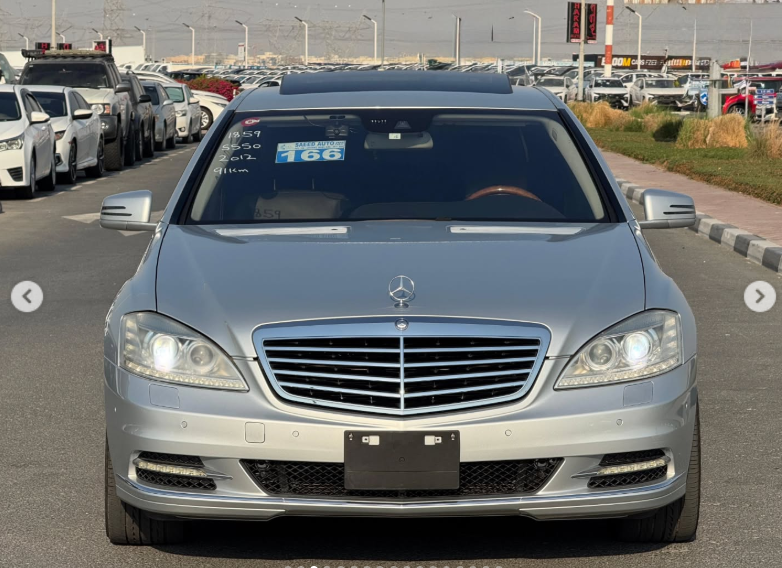 2012 Mercedes-Benz S550L AMG 4.6 Litres Twin-Turbo V8 Petrol Engine Silver Black Sedan