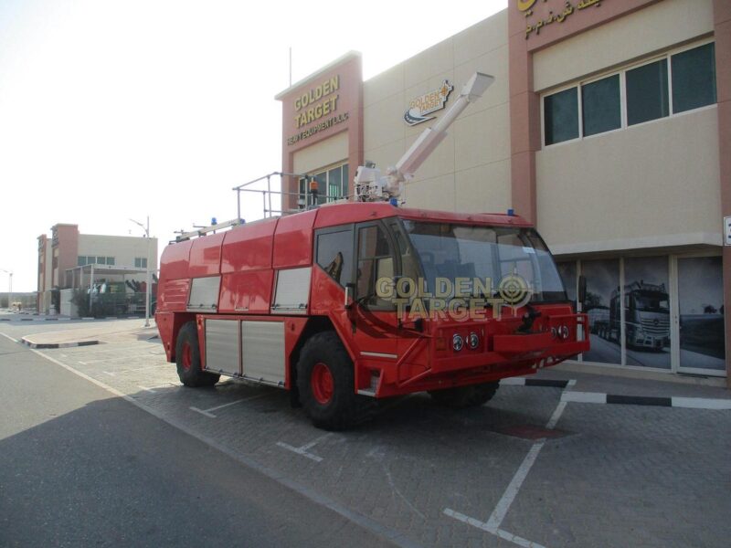 1998 Reynold Boughton Barracuda 4x4 Airport Fire Truck 8-cylinder Detroit Diesel Engine Automatic