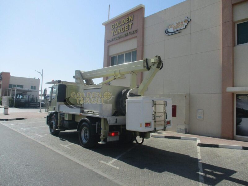 2012 IVECO Euro Cargo 180E28 4x2 PALFINGER P180 Manlift 6 Cylinder Diesel Engine Manual