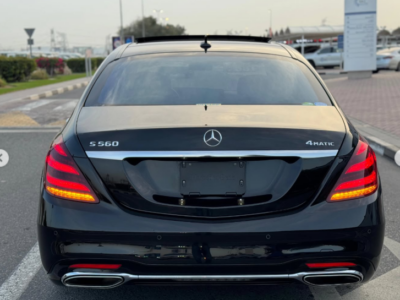 2018 Mercedes-Benz S 560 4.0-liter V8 BiTurbo Petrol Engine Black Brown SUV Excellent Condition