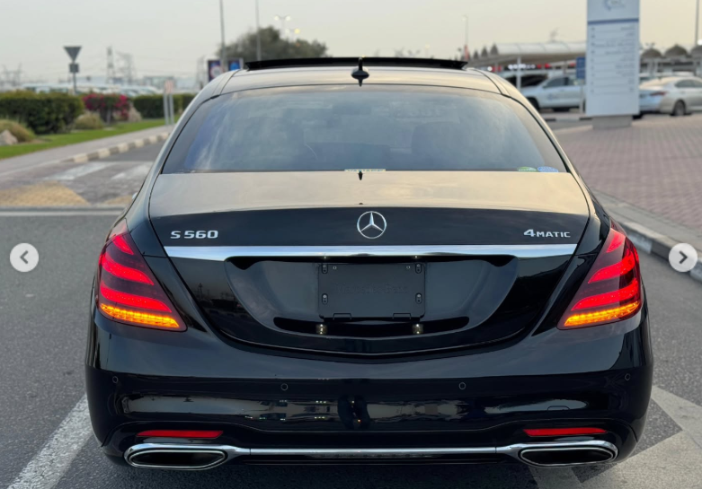 2018 Mercedes-Benz S 560 4.0-liter V8 BiTurbo Petrol Engine Black Brown SUV Excellent Condition