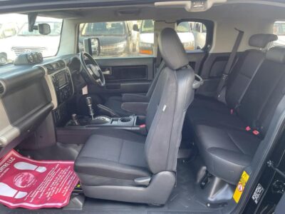 2015 Toyota FJ Cruiser 4.0 Litres 6 Cylinders Petrol Engine Black SUV Automatic