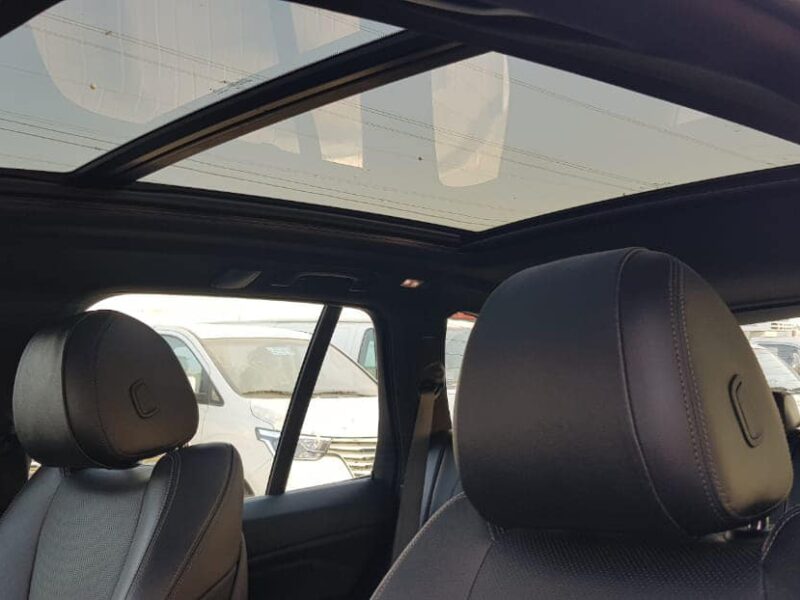 2019 BMW X5 xDrive30 M Sport 3.0 Litres inline-6 turbo Diesel Engine Black SUV