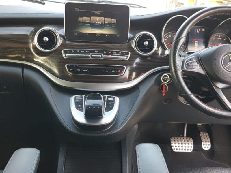 2016 Mercedes-Benz V250 Avantgarde 2.1L 4-cylinder Twin Turbo Diesel Brown Black MPV