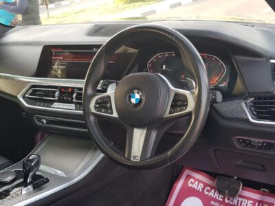 2019 BMW X5 xDrive30 M Sport 3.0 Litres inline-6 turbo Diesel Engine Black SUV